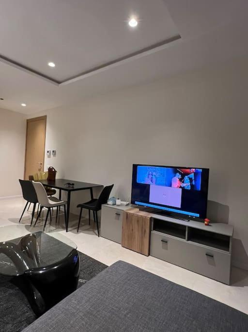 Apartment Beautiful Finance
